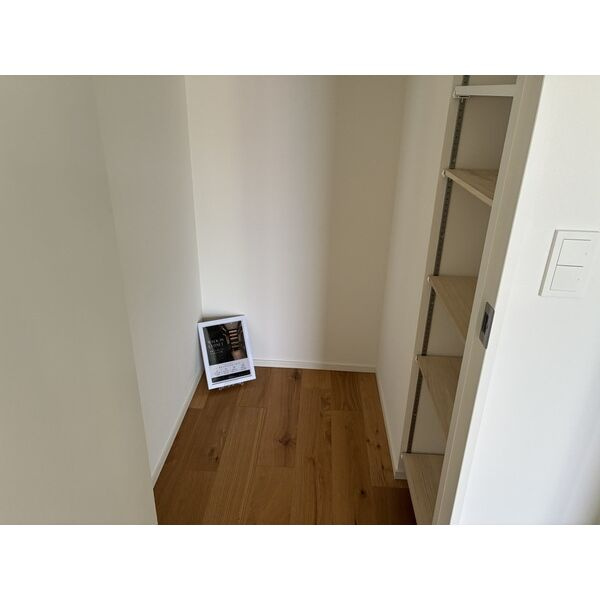 シーズンフラッツ矢場　名古屋市賃貸　仲介手数料無料の収納