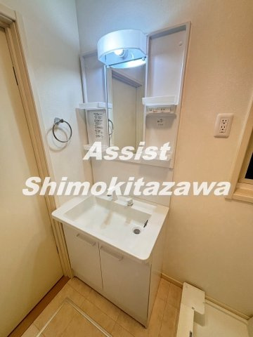 メゾン ド シャ ブランの洗面所