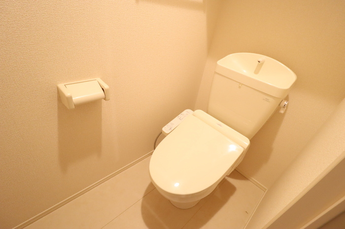 ソフィアクレールBのトイレ|ゆったりとした空間のトイレです