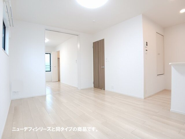藤光町１丁目アパート　Ⅰの居間・リビング