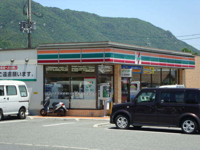 Ｎｏｒｔｈ　Ｗｉｎｄｙの周辺|セブンイレブンまで160ｍ
