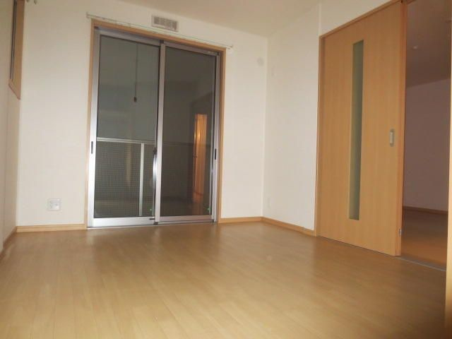 サンマーチ鹿島田の寝室