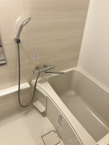 LiveFlat千駄木の浴室
