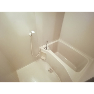 【浴室】 | サンワハイツ７号棟 | コンパクトで使いやすいお風呂です