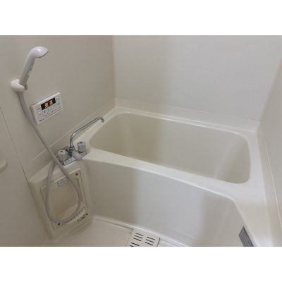 【浴室】 | モダンピープルＢ棟 | コンパクトで使いやすいお風呂です