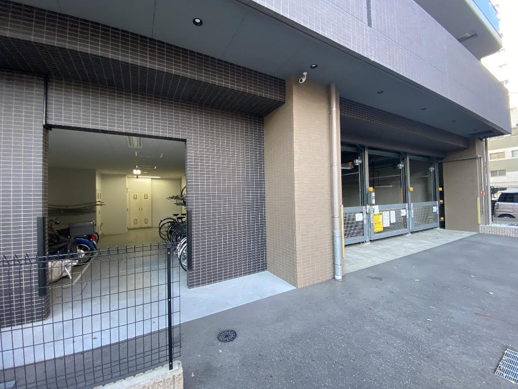 S-RESIDENCE葵の駐車場