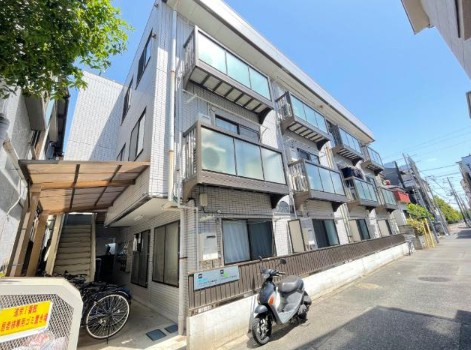 進栄Ⅰ番館の外観