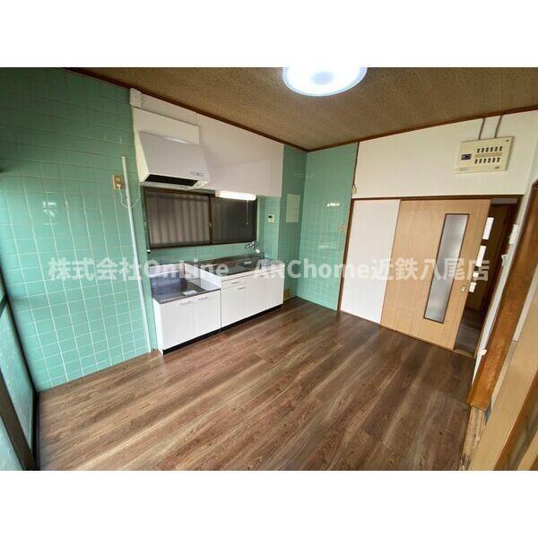 恩智北町2丁目戸建の居間・リビング