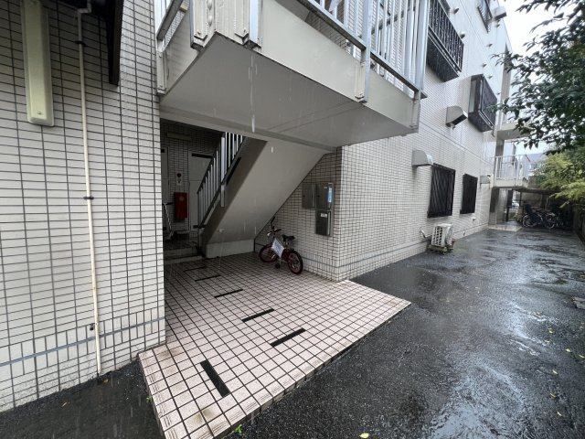 レジオン松戸のエントランス
