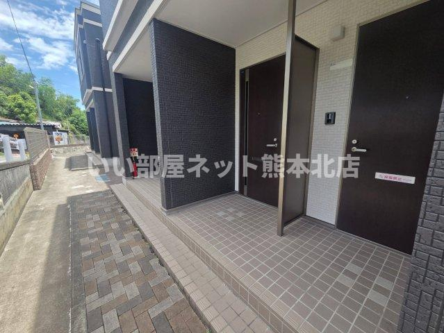 クオーレ津浦町のエントランス