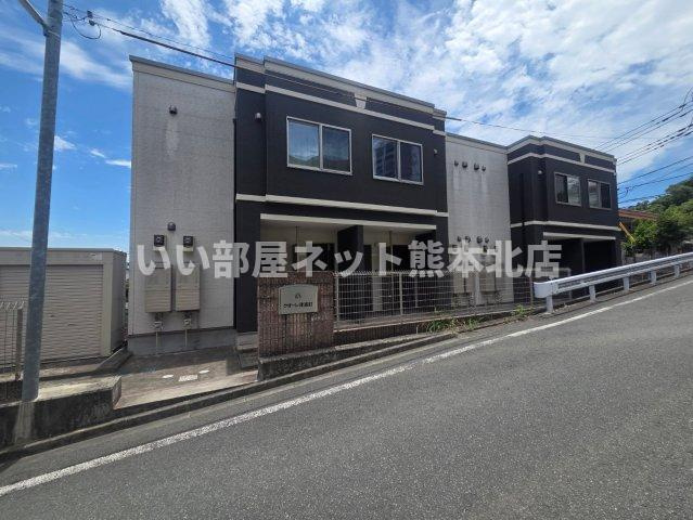 クオーレ津浦町の駐車場