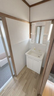 【独立洗面台】 | 広島市安芸区中野東５丁目　中古戸建