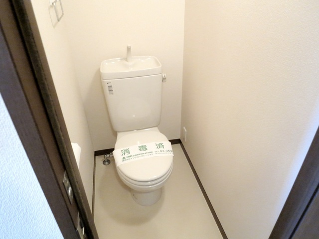 ステラート中央のトイレ|清潔感のあるトイレです！