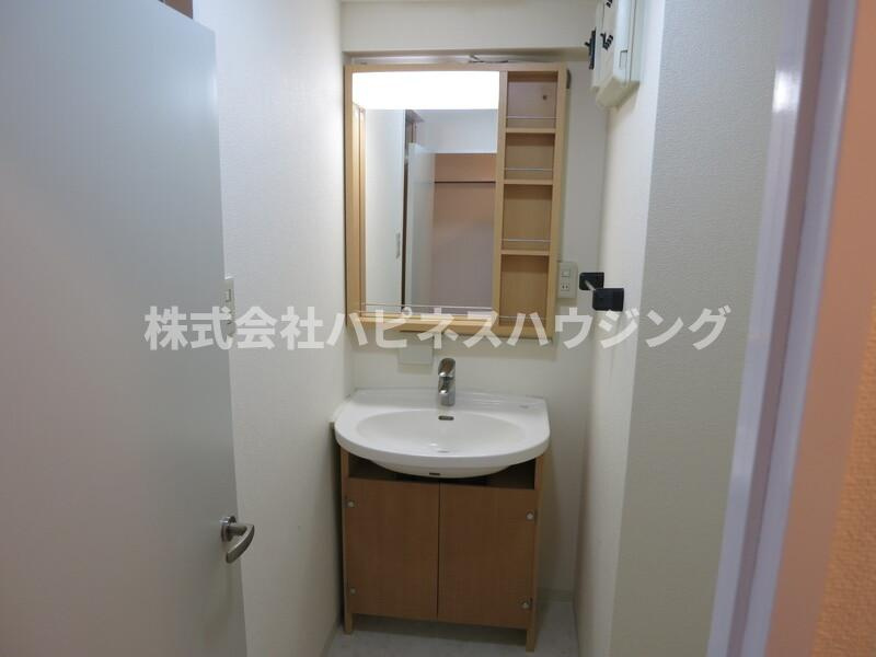 TQレジデンス柏の独立洗面台