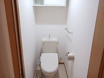 【トイレ】 | ラフィーネＥ | トイレです