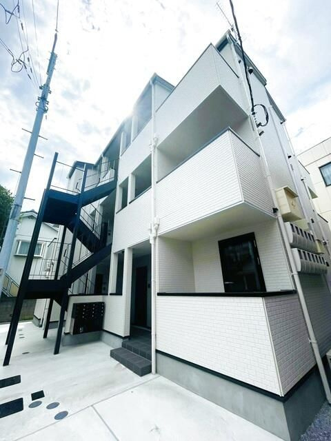 Ｍ－ＳＱＵＡＲＥ