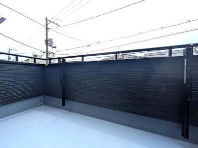 【バルコニー】 | 【南区日宇那町】ひだまり広がる19帖のLDK。WICと2台駐車でゆとりある毎日♪