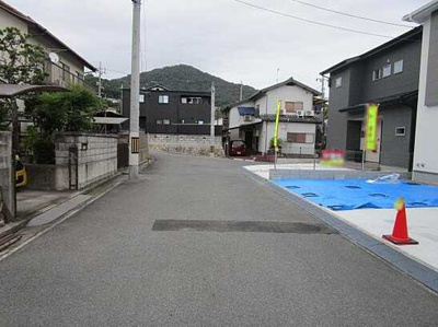【前面道路含む現地写真】 | 広島市安佐南区安東４丁目No.1 弘億
