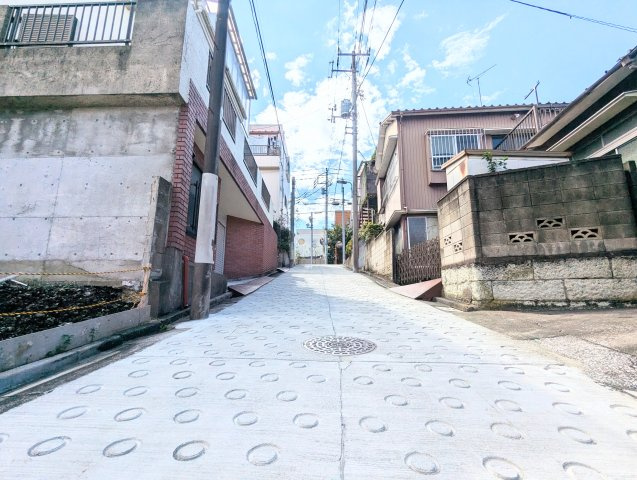 大田区南馬込3丁目　新築戸建の前面道路含む現地写真|2026.09.24撮影

現地ご見学希望・資料請求などお気軽にお問い合わせ下さい！
03-5990-5201