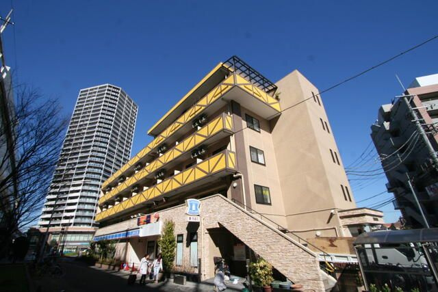 シャルム北戸田の外観