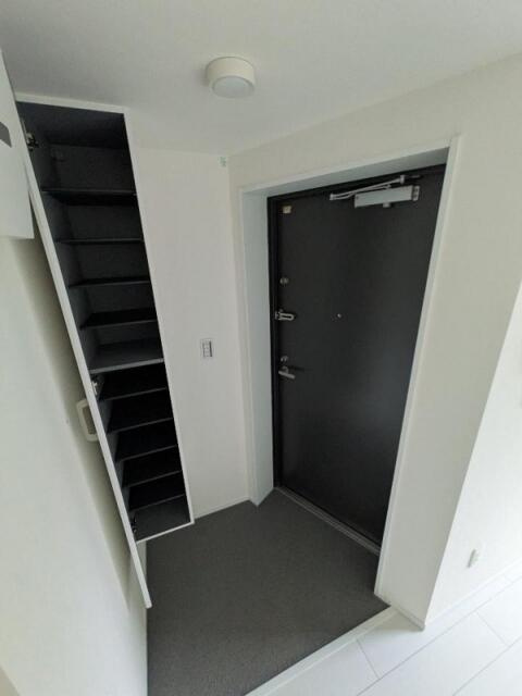 ＢＩＢＬＩＯ　ＩＩＤＡＢＡＳＨＩの玄関