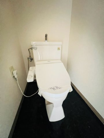 ライオンズマンション須磨妙法寺のトイレ