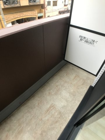 アルテシモヴィコロのバルコニー