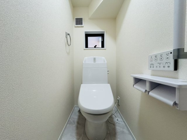 東区戸島第十三のトイレ