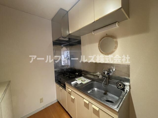 ステップ二ツ木のキッチン