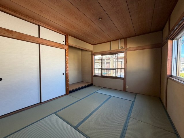 長尾西町1丁目戸建の和室