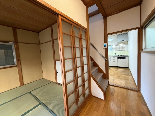 長尾西町1丁目戸建の内装