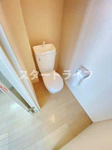 大阪市東淀川区淡路２丁目の賃貸マンションのトイレ