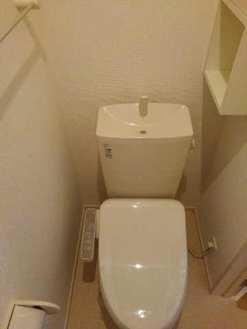 落ち着いたトイレです