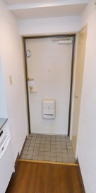 サンヴェール飯能の玄関|別部屋参照