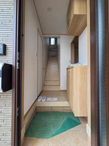 川崎市多摩区堰１丁目のテラスの玄関