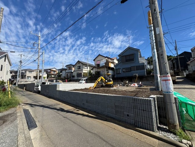 全4棟／長期優良住宅認定取得物件／瀬谷区北新の前面道路含む現地写真