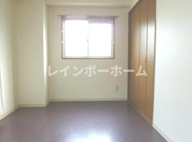 バーミリオン市川の内装