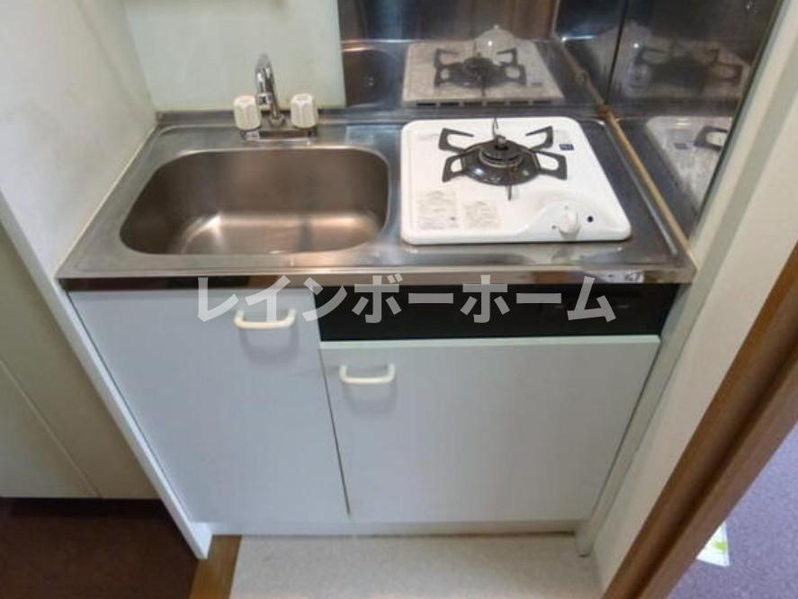 バーミリオン市川のキッチン