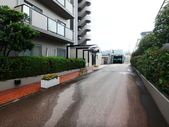 シャルマンコーポ西宮東のエントランス