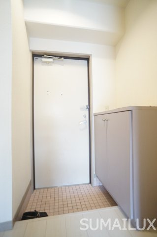 熊本市中央区草葉町の賃貸マンションの玄関