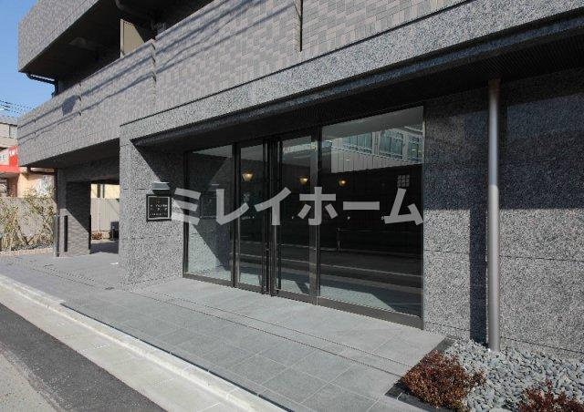 ルーブル東蒲田六番館のエントランス
