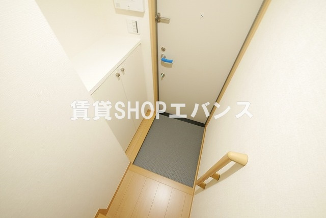 【玄関】 | アゼリアハイツ津田沼 | ゆったりとした玄関です
