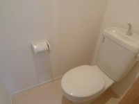 清潔感のあるトイレです
