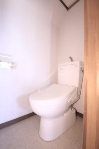 メゾンドノエルのトイレ|清潔感のあるトイレです
