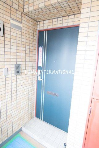 パルティールの玄関