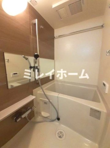 ウエストシックスの浴室