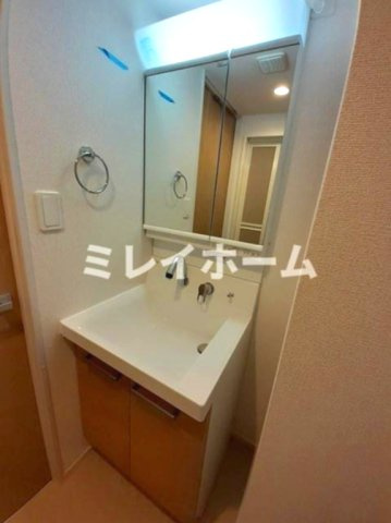 ウエストシックスの洗面所