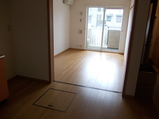 こちらのリビングで趣味の時間をお楽しみください