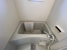 退去前のため別の部屋の写真です。