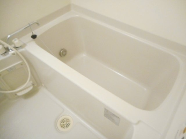 ゆったり過ごせるお風呂です